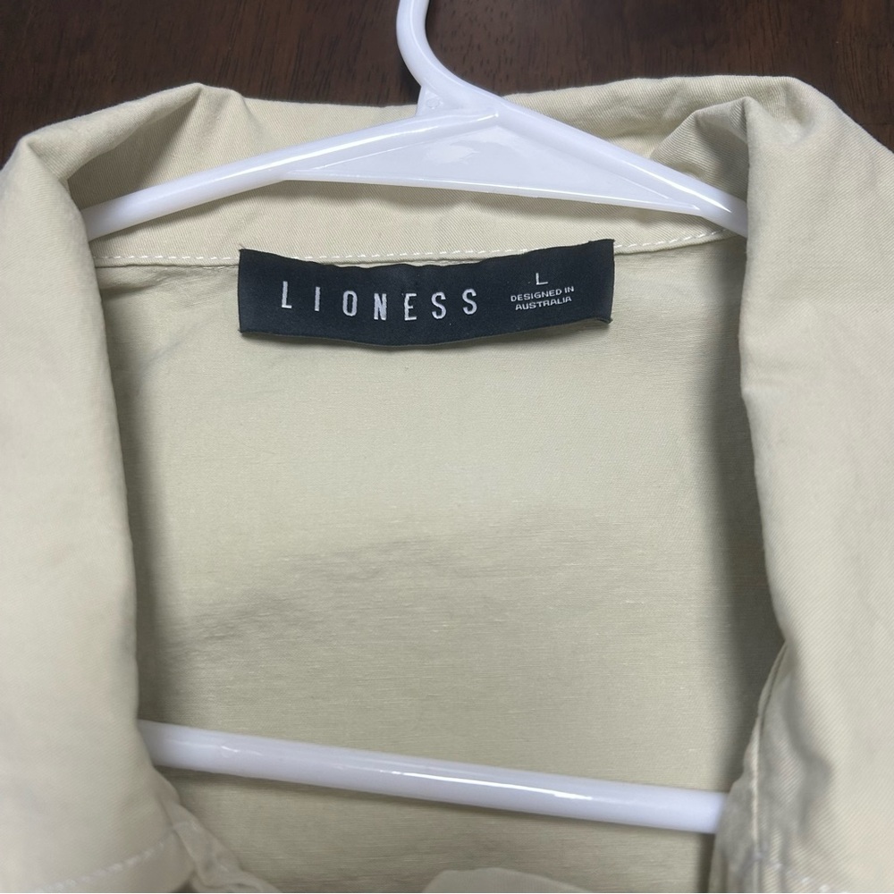 Lioness Giselle Trench Coat Mini Dress in Beige without tie belt Size L - Picture 4 of 16